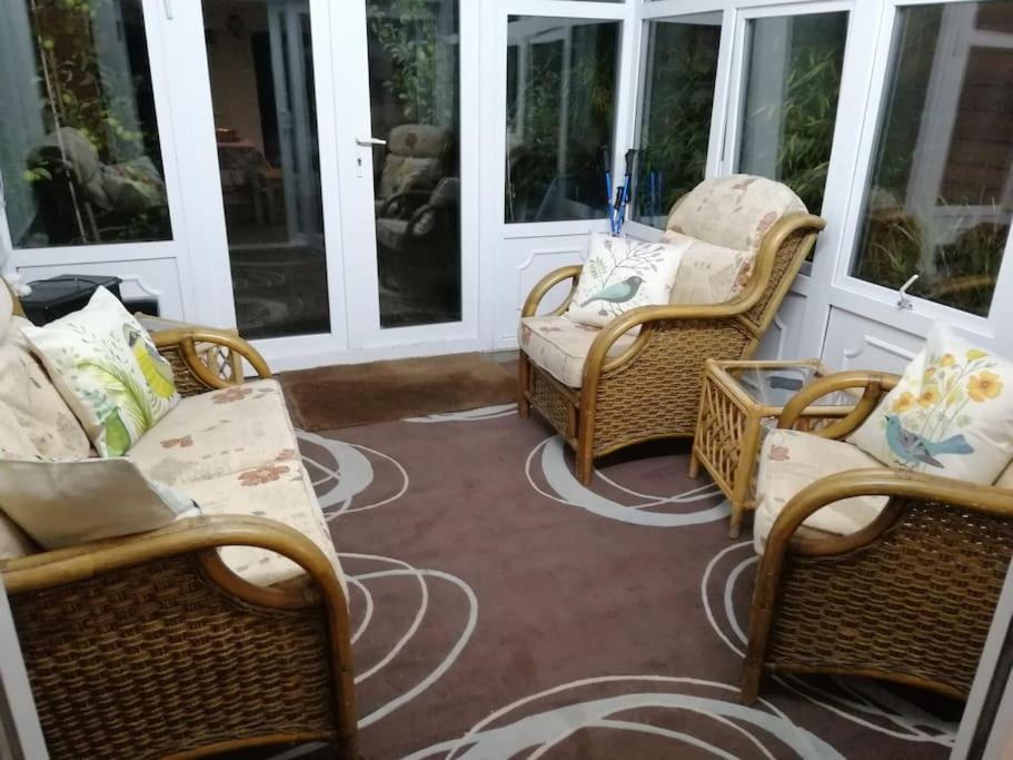 Welsh Miners Cottage Four Bedroom House Treherbert Eksteriør billede